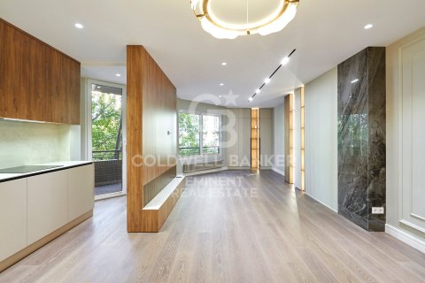 Купить квартиру в Барселона, Испания с 3 спальни, 135м², № 5806 - фото 3