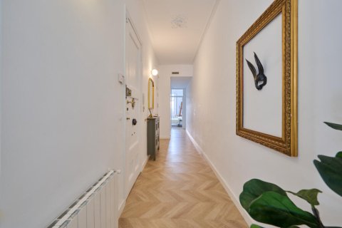 2 bedrooms apartment for sale in Ciutat Vella, Barcelona, Catalonia, Spain № 2839 - photo 26