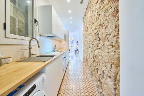 2 bedrooms apartment for sale in Ciutat Vella, Barcelona, Catalonia, Spain № 2839 - photo 12