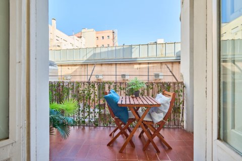 2 bedrooms apartment for sale in Ciutat Vella, Barcelona, Catalonia, Spain № 2839 - photo 17