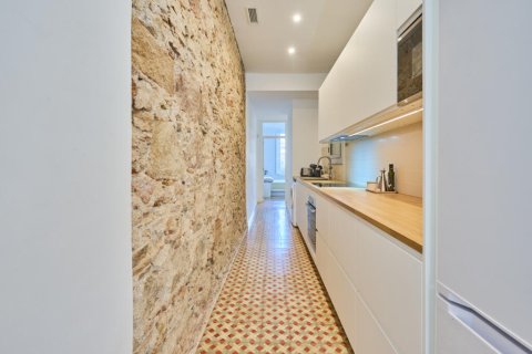 2 bedrooms apartment for sale in Ciutat Vella, Barcelona, Catalonia, Spain № 2839 - photo 11
