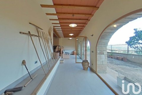 5 bedrooms house for sale in Artesa de Segre, Lleida, Catalonia, Spain № 5023 - photo 13