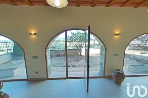 5 bedrooms house for sale in Artesa de Segre, Lleida, Catalonia, Spain № 5023 - photo 7