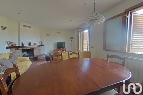 5 bedrooms house for sale in Artesa de Segre, Lleida, Catalonia, Spain № 5023 - photo 22