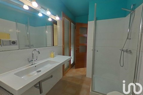5 bedrooms house for sale in Artesa de Segre, Lleida, Catalonia, Spain № 5023 - photo 23