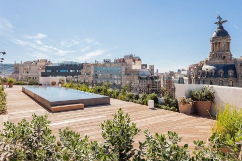 2 bedrooms apartment for sale in Barcelona, Catalonia, Spain № 1066 - photo 3