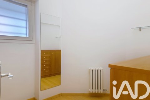 Купить квартиру в Барселона, Испания с 3 спальни, 88м², № 7393 - фото 14