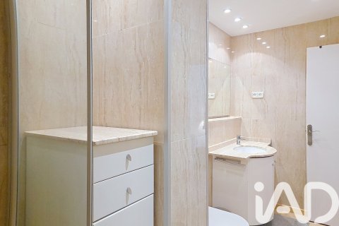 Купить квартиру в Барселона, Испания с 3 спальни, 88м², № 7393 - фото 17