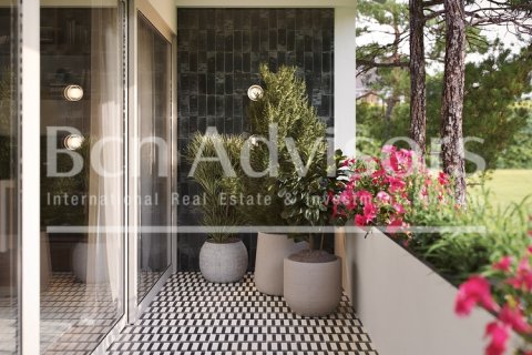 5 bedrooms apartment for sale in Barcelona, Catalonia, Spain № 2898 - photo 2