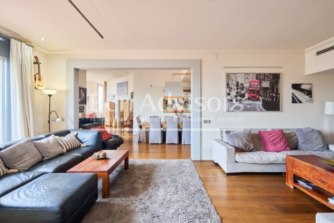 5 bedrooms penthouse for sale in Barcelona, Catalonia, Spain № 2897 - photo 20