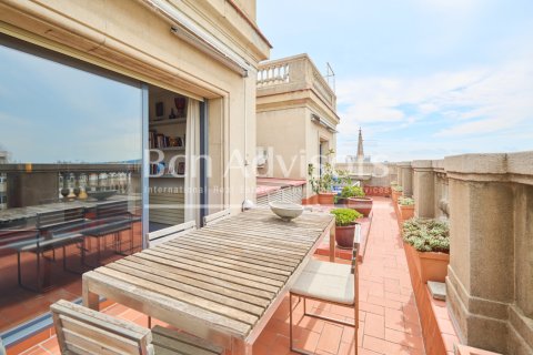 5 bedrooms penthouse for sale in Barcelona, Catalonia, Spain № 2897 - photo 13