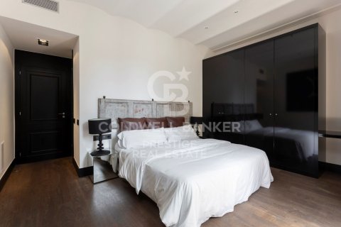 Купить квартиру в Барселона, Испания с 3 спальни, 153м², № 5888 - фото 10