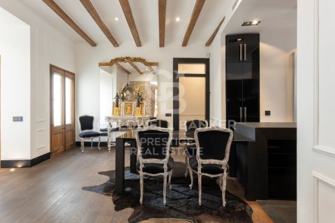 Купить квартиру в Барселона, Испания с 3 спальни, 153м², № 5888 - фото 5