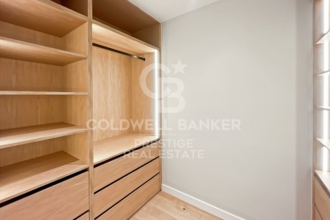 3 bedrooms apartment for sale in Barcelona, Catalonia, Spain № 5365 - photo 16