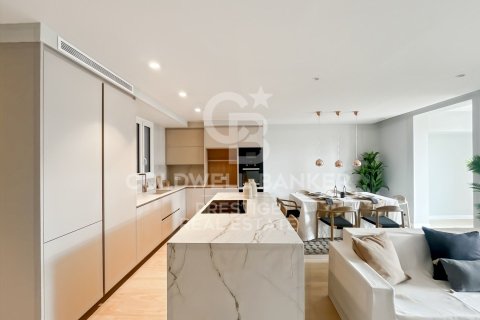 3 bedrooms apartment for sale in Barcelona, Catalonia, Spain № 5365 - photo 9