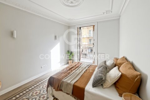 3 bedrooms apartment for sale in Barcelona, Catalonia, Spain № 5365 - photo 15