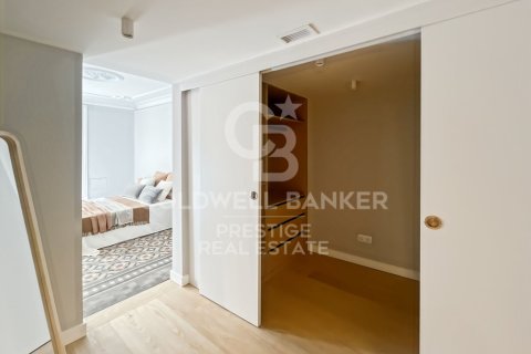 3 bedrooms apartment for sale in Barcelona, Catalonia, Spain № 5365 - photo 14