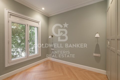 3 bedrooms apartment for sale in Barcelona, Catalonia, Spain № 5364 - photo 13