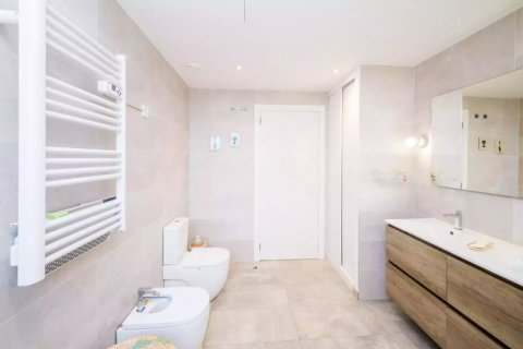 3 chambres house à vendre à Platja D'aro, Girona, Catalonia, Spain № 7205 - photo 5