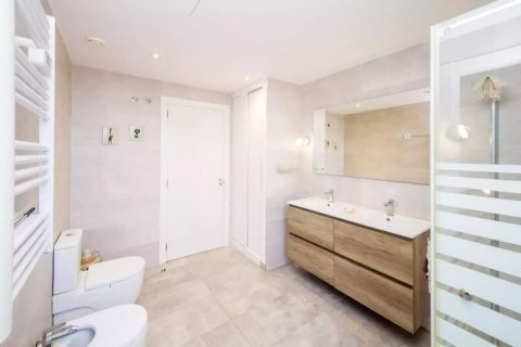 3 chambres house à vendre à Platja D'aro, Girona, Catalonia, Spain № 7205 - photo 4
