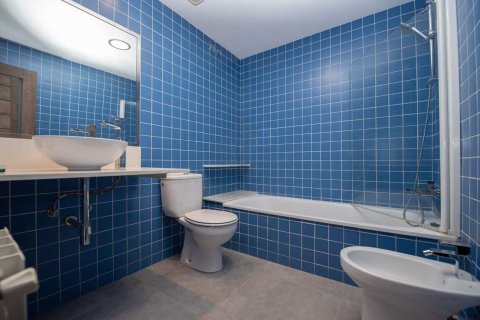 Купить дом в Пладжа-де-Аро, Испания с 6 комнат, 214м², № 7206 - фото 3