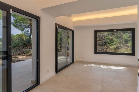 5 bedrooms house for sale in Platja D'aro, Girona, Catalonia, Spain № 7204 - photo 16