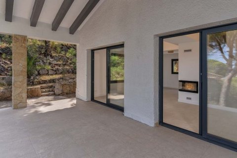 5 bedrooms house for sale in Platja D'aro, Girona, Catalonia, Spain № 7204 - photo 9