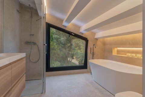 5 bedrooms house for sale in Platja D'aro, Girona, Catalonia, Spain № 7204 - photo 13