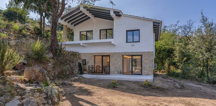 5 bedrooms house for sale in Platja D'aro, Girona, Catalonia, Spain № 7204