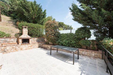 3 bedrooms house for sale in Platja D'aro, Girona, Catalonia, Spain № 7203 - photo 13