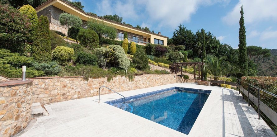 3 bedrooms house for sale in Platja D'aro, Girona, Catalonia, Spain № 7203