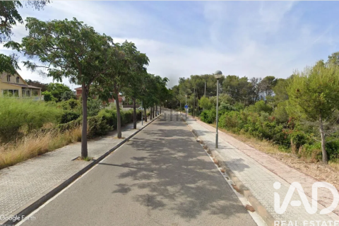 Parcela de 728 m² en venta en Vilanova i la Geltrú, Barcelona, Cataluña, Spain № 7473 - foto 8