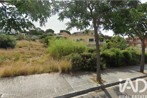 Parcela de 728 m² en venta en Vilanova i la Geltrú, Barcelona, Cataluña, Spain № 7473 - foto 10