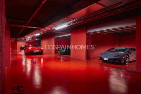4 bedrooms apartment for sale in Barcelona, Catalonia, Spain № 6168 - photo 3