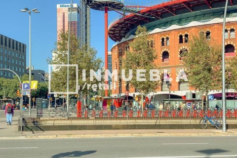 153 m² commercial property à vendre à Sant Marti, Barcelona, Catalonia, Spain № 1920 - photo 14