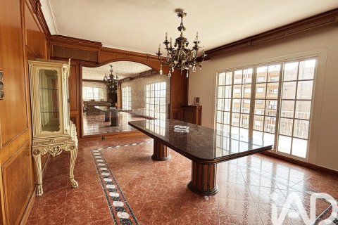 5 bedrooms apartment for rent in Barcelona, Catalonia, Spain № 7324