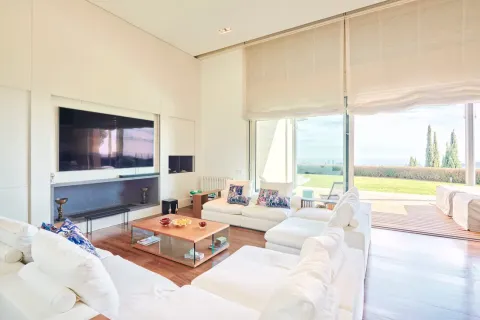 8 bedrooms house for sale in Barcelona, Catalonia, Spain № 1712 - photo 6