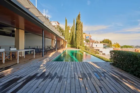 8 bedrooms house for sale in Barcelona, Catalonia, Spain № 1712 - photo 9