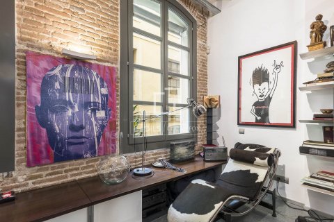 2 bedrooms apartment for sale in Barcelona, Catalonia, Spain № 8613 - photo 14