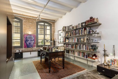 2 bedrooms apartment for sale in Barcelona, Catalonia, Spain № 8613 - photo 16