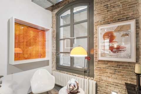 2 bedrooms apartment for sale in Barcelona, Catalonia, Spain № 8613 - photo 30