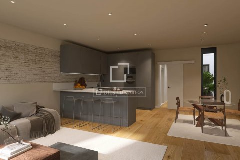 3 bedrooms apartment for sale in Barcelona, Catalonia, Spain № 8614 - photo 2
