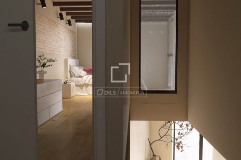 3 bedrooms apartment for sale in Barcelona, Catalonia, Spain № 8614 - photo 5