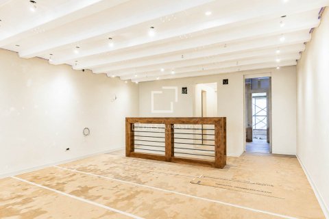 3 bedrooms apartment for sale in Barcelona, Catalonia, Spain № 8614 - photo 7