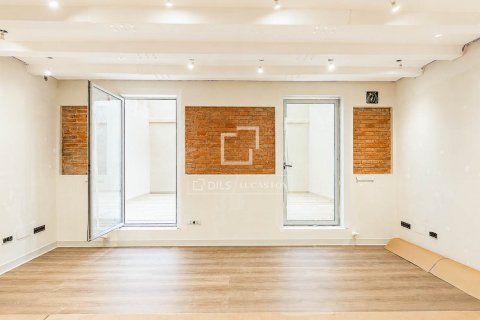 3 bedrooms apartment for sale in Barcelona, Catalonia, Spain № 8614 - photo 21