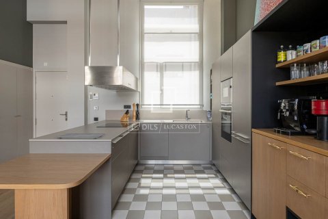 2 bedrooms penthouse for sale in Barcelona, Catalonia, Spain № 8615 - photo 11