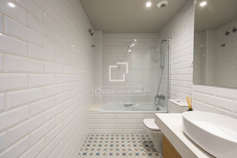 2 bedrooms penthouse for sale in Barcelona, Catalonia, Spain № 8615 - photo 20