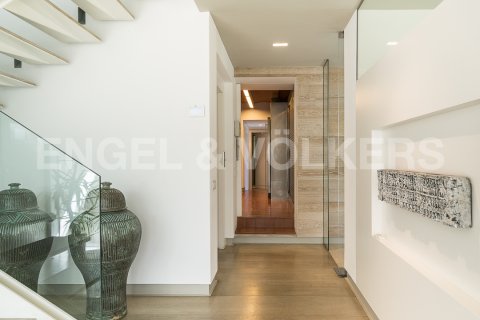 5 chambres villa à vendre à Pedralbes, Barcelona, Catalonia, Spain № 2639 - photo 30