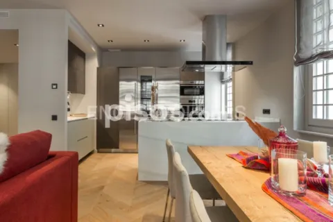 4 bedrooms apartment for sale in Ciutat Vella, Barcelona, Catalonia, Spain № 2634 - photo 17