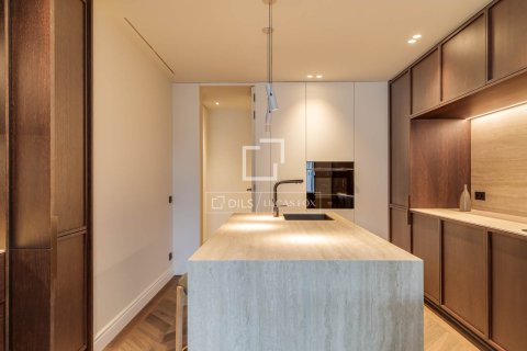 Apartamento de 3 dormitorios en venta en Barcelona, Cataluña, Spain № 7115 - foto 20